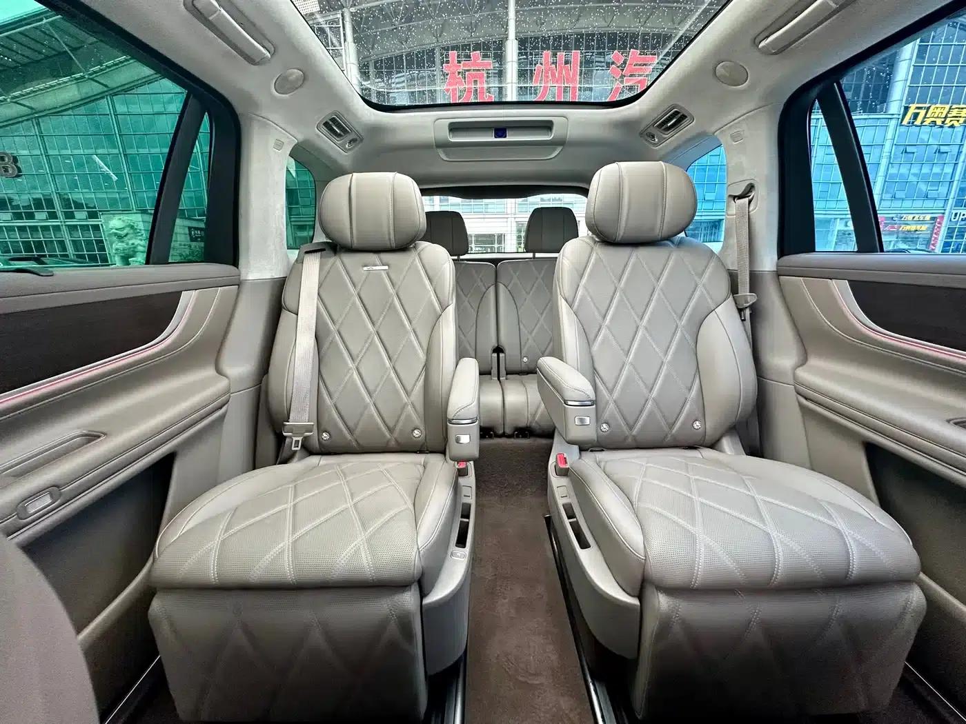 Wenjie M9 2025 Ultra Extended Range Edition (52kWh, 6-seater, 192-line LiDAR) — миниатюра 18