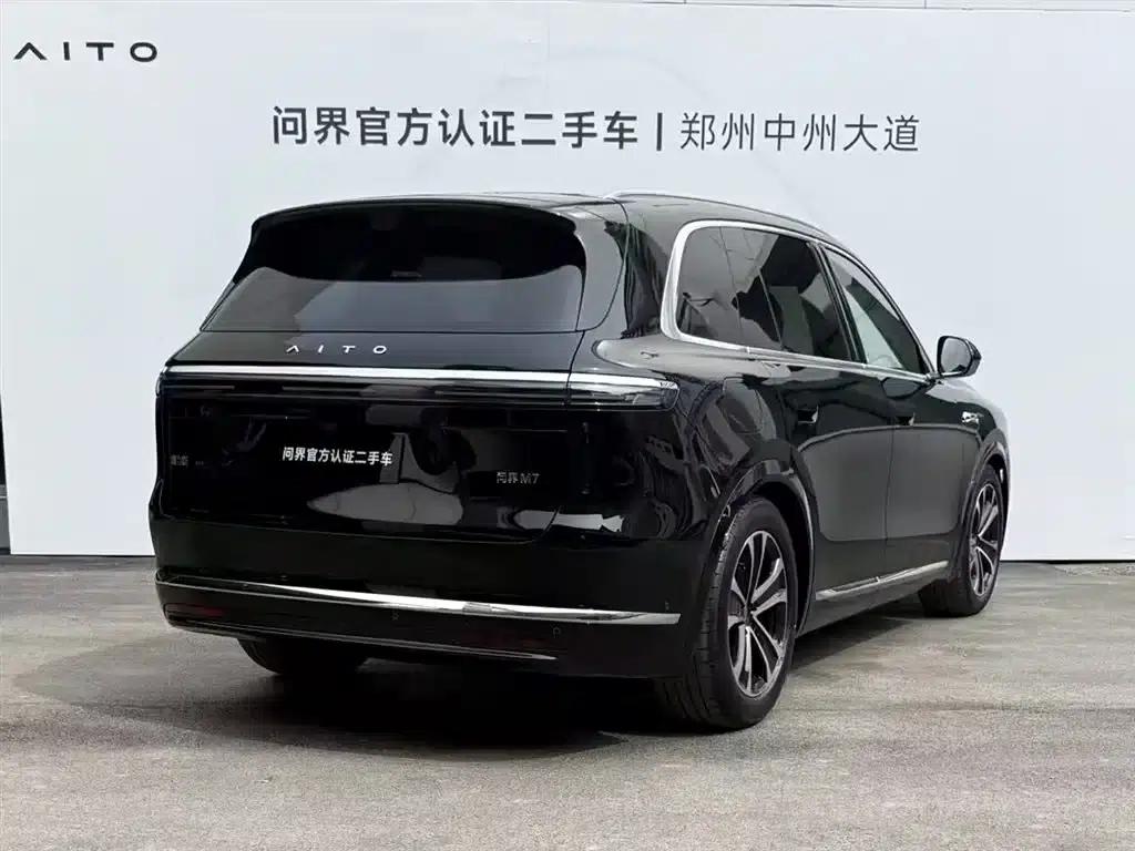 Wenjie M7 2026 Extended Range Max 4WD Version (5 Seats, 192-line LiDAR) — миниатюра 3