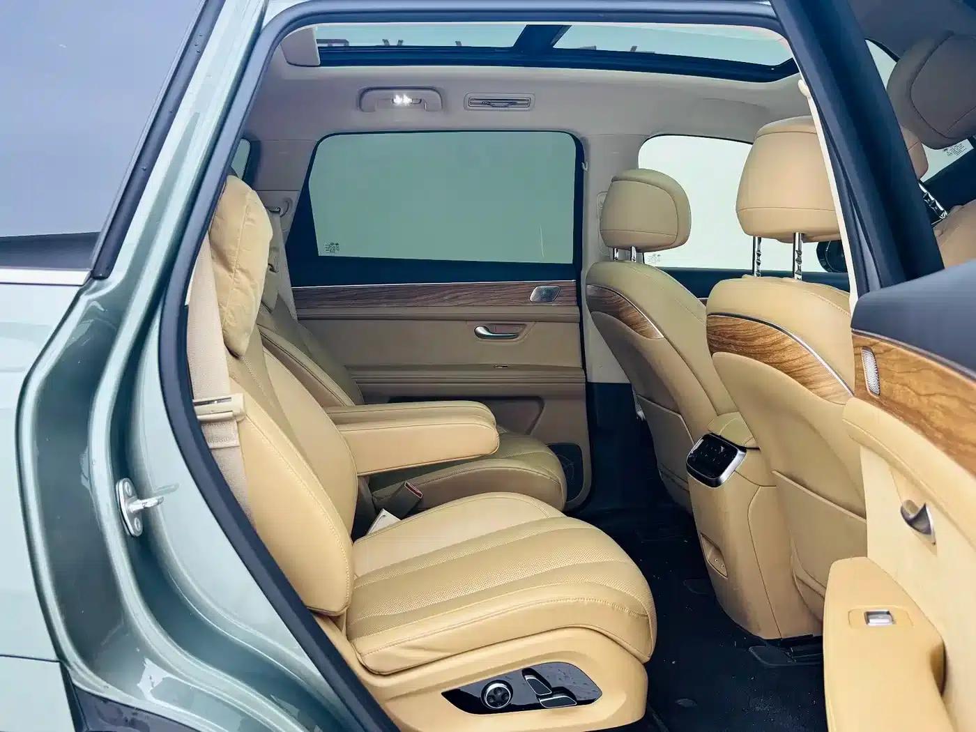 Wenjie M7 2022 1.5T Rear-Wheel Drive Comfort Edition — миниатюра 17