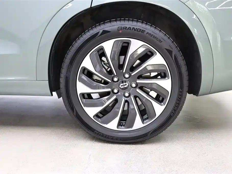 Wenjie M7 2024 1.5T Rear-Wheel Drive Plus Edition 5-Seater — миниатюра 32