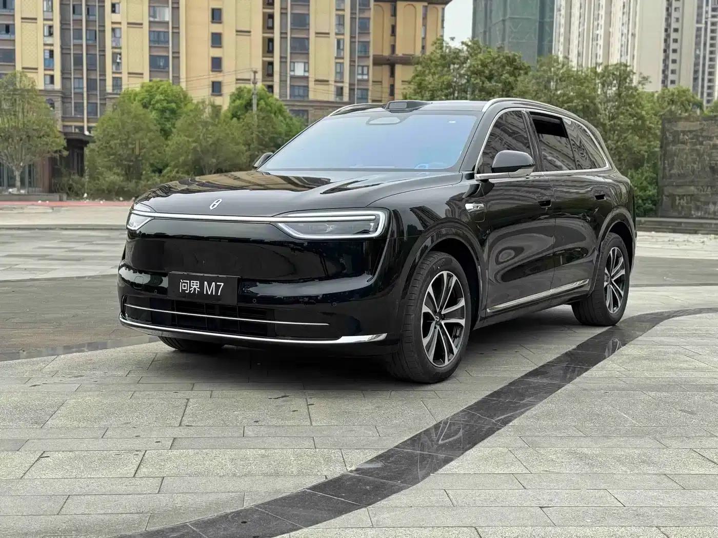 Wenjie M7 2026 Model Extended Range Max Version (6 Seats, 192-line LiDAR) — миниатюра 1
