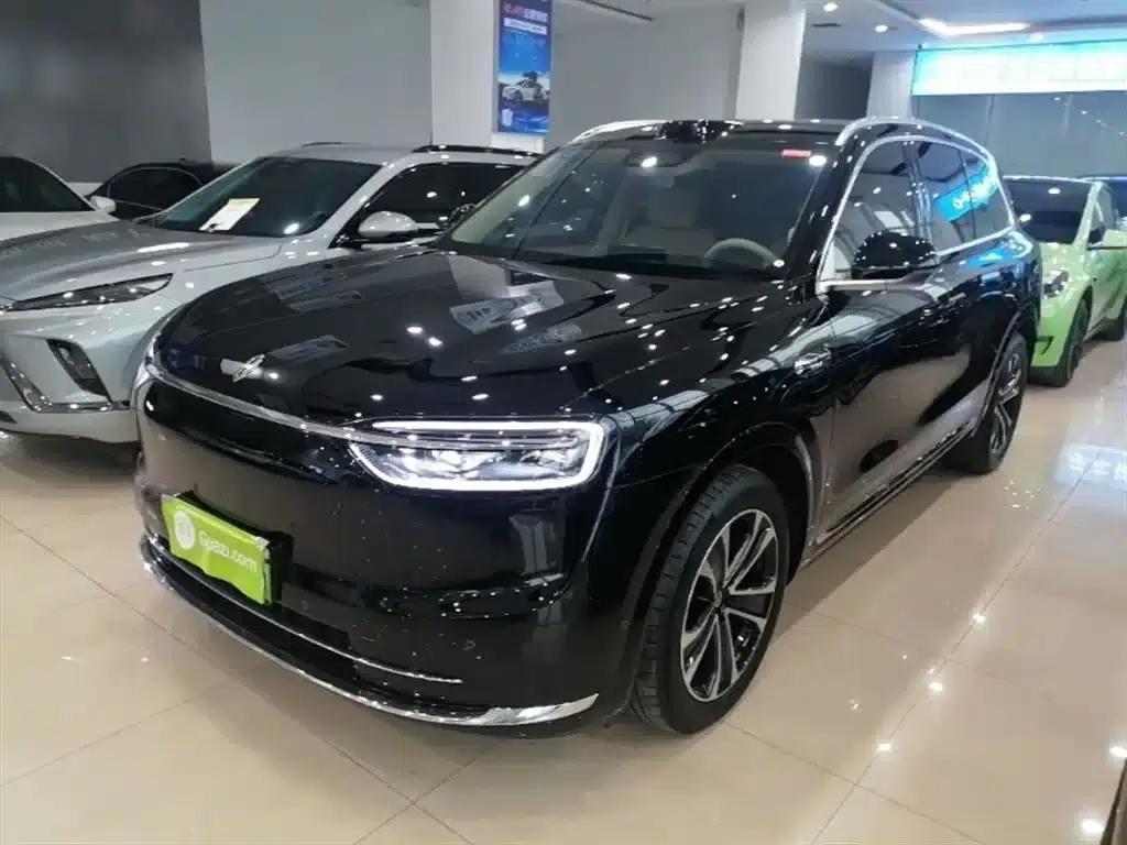 Wenjie M7 2026 Extended Range Max 4WD Version (5 Seats, 192-line LiDAR) — миниатюра 1