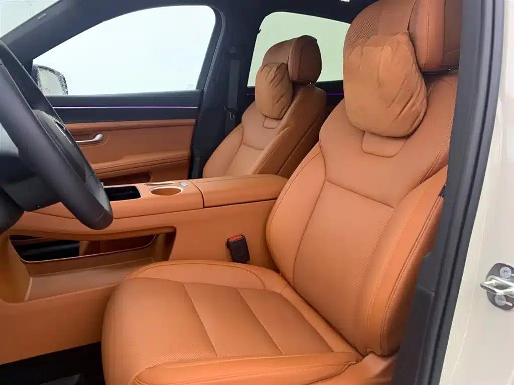 Wenjie M5 2025 Extended Range Ultra 4WD — миниатюра 11