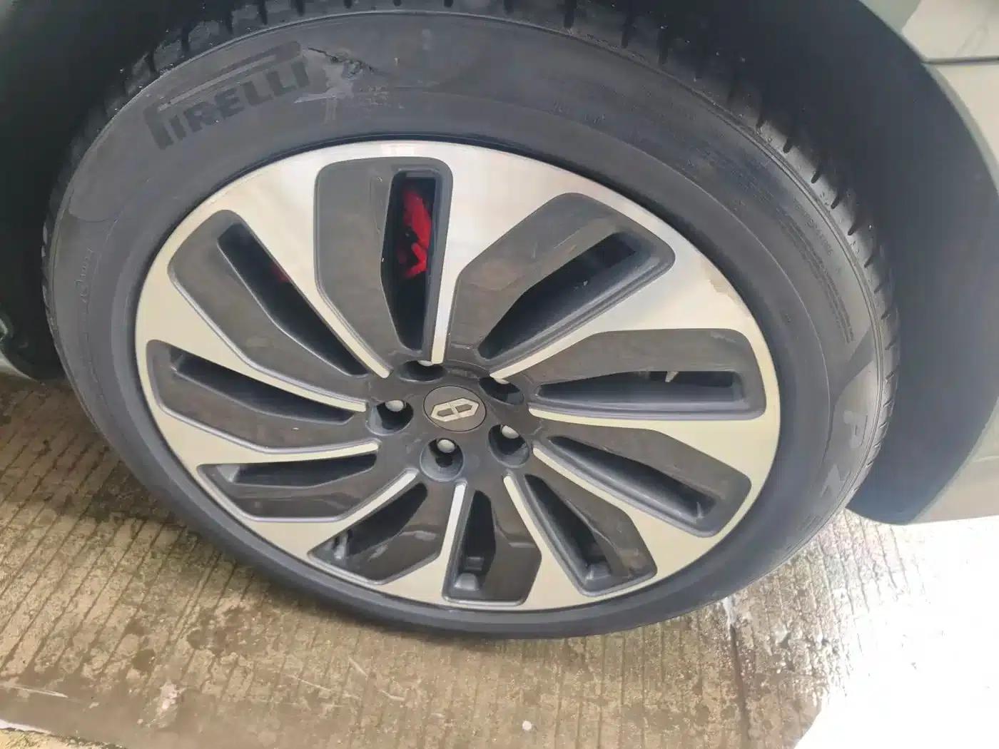 Wenjie M5 2022 Extended Range 4WD Ultimate Edition — миниатюра 12