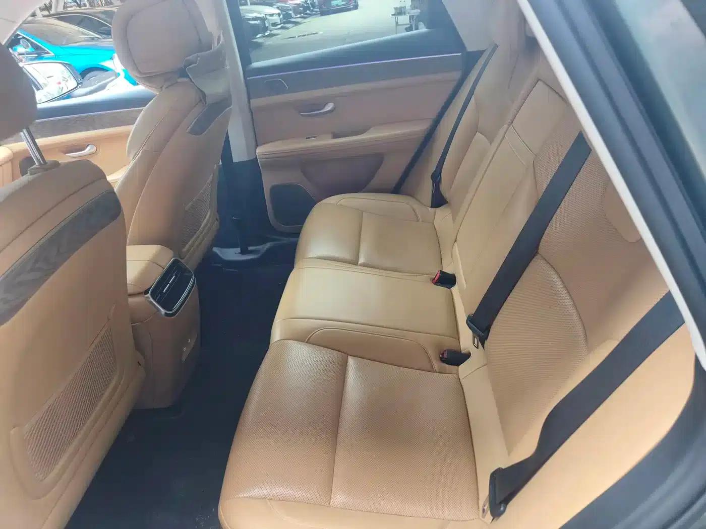 Wenjie M5 2022 Extended Range 4WD Ultimate Edition — миниатюра 9
