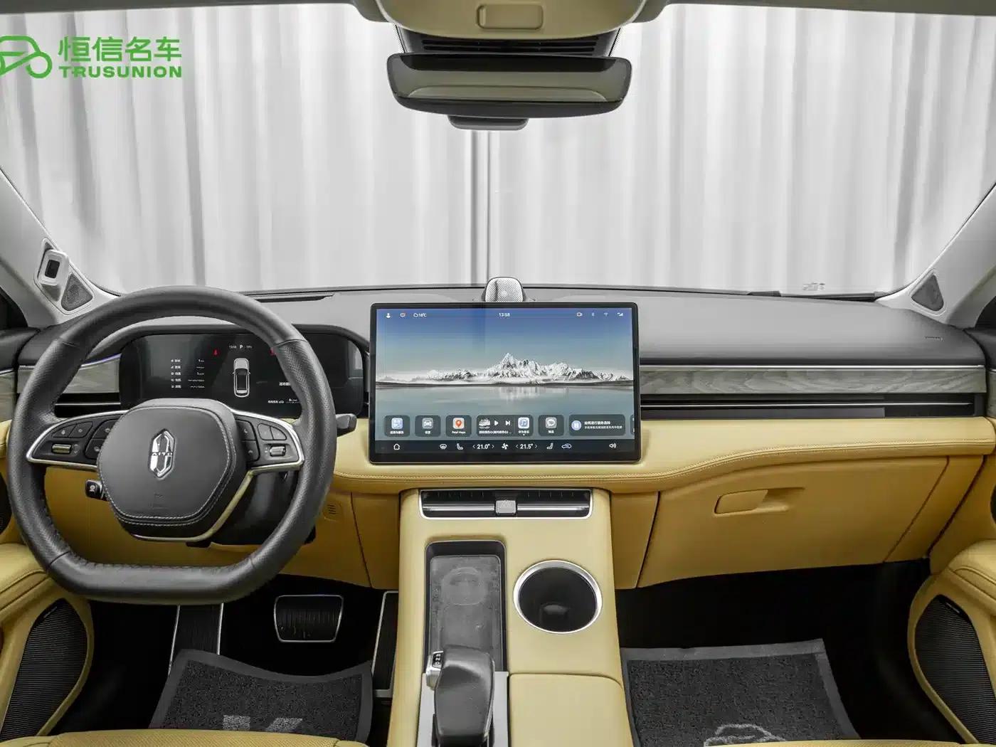 Wenjie M5 2024 Range Extended Max RS 4WD High-End Intelligent Driving Edition — миниатюра 14