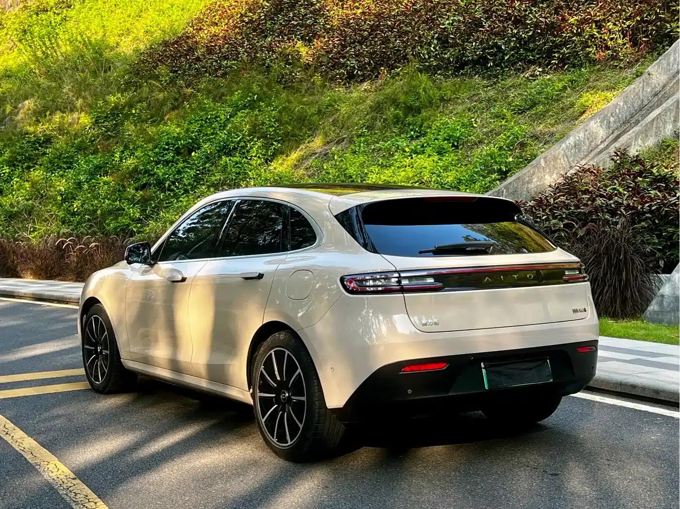 Wenjie M5 2022 Pure Electric Four-Wheel Drive Performance Edition — миниатюра 18
