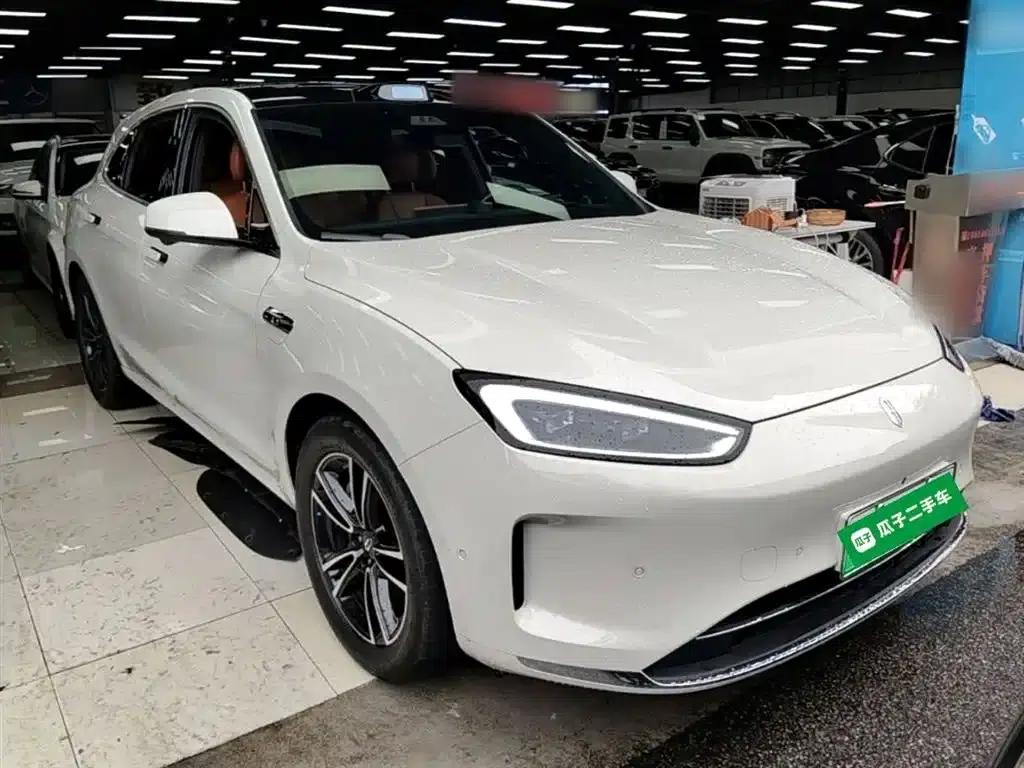 Wenjie M5 2025 Extended Range Ultra Rear-Wheel Drive Version — миниатюра 4