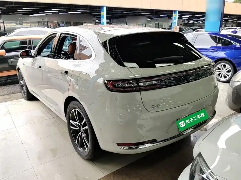 Wenjie M5 2025 Extended Range Ultra Rear-Wheel Drive Version — миниатюра 5