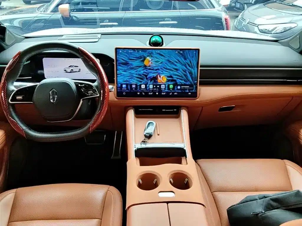 Wenjie M5 2025 Extended Range Ultra Rear-Wheel Drive Version — миниатюра 10