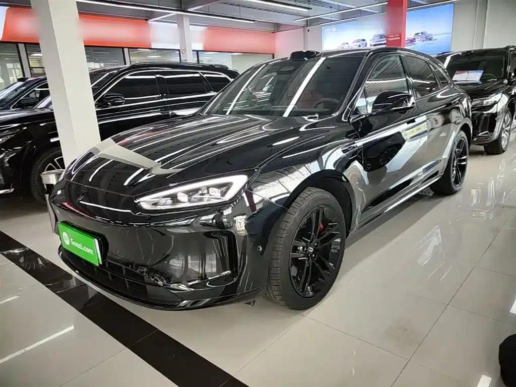 Wenjie M5 2025 Extended Range Ultra 4WD — миниатюра 2