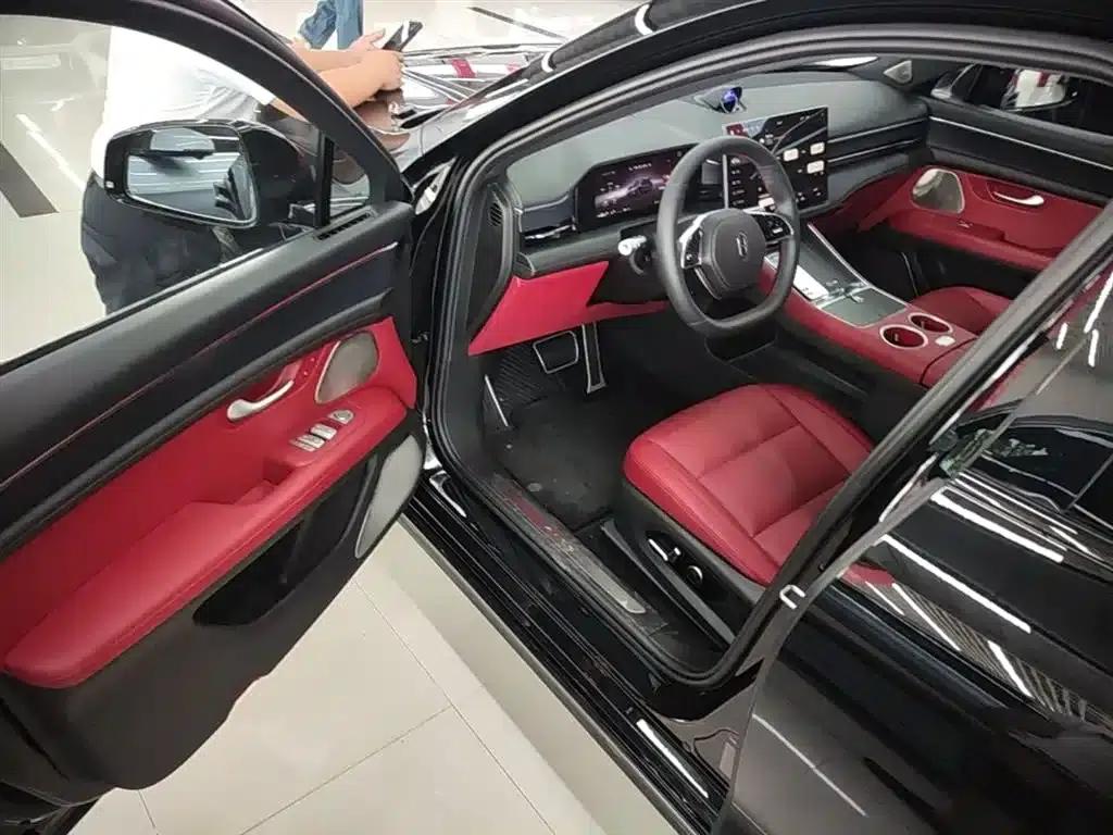 Wenjie M5 2025 Extended Range Ultra 4WD — миниатюра 16