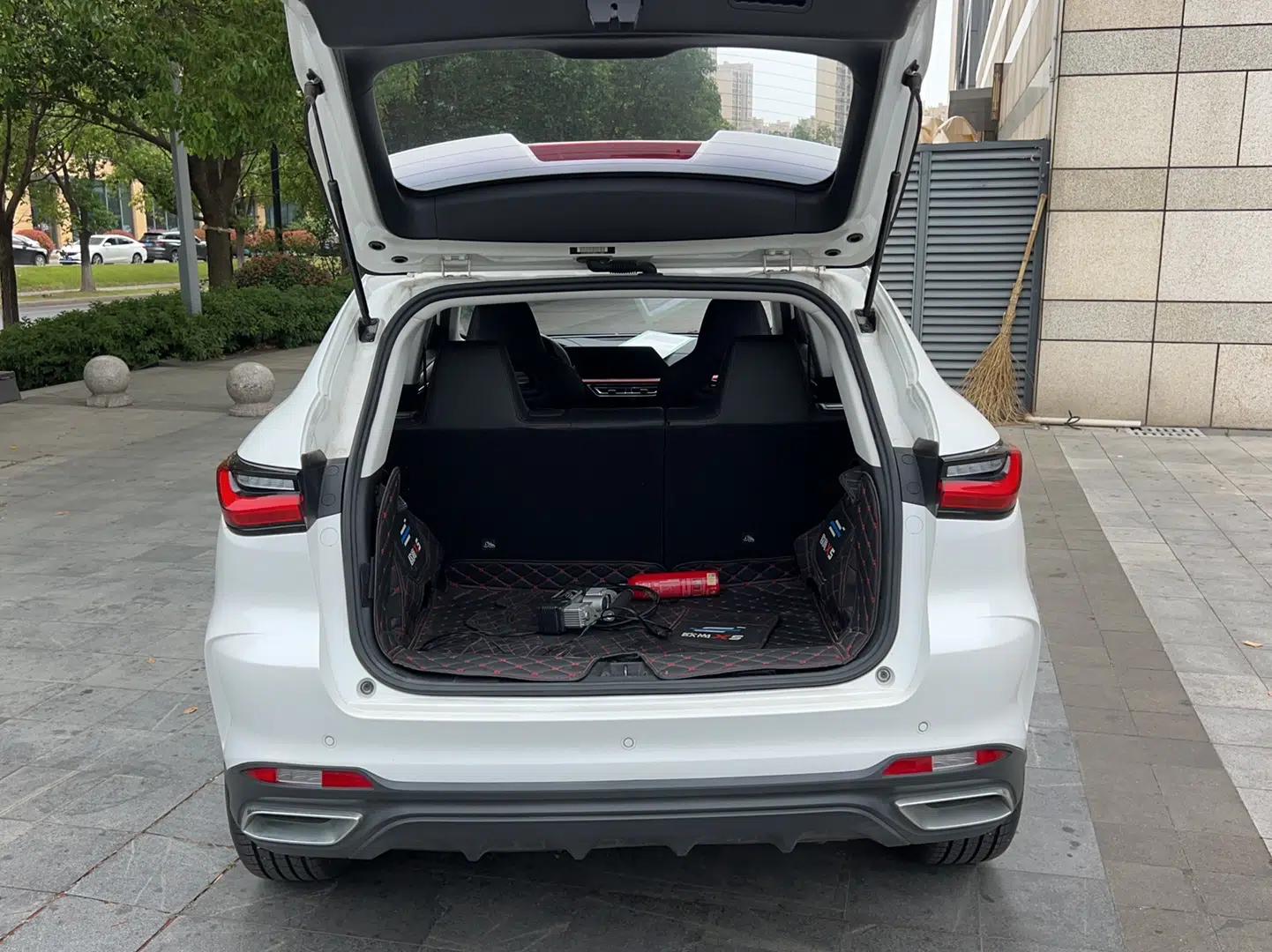 CHANGAN OSHAN X5 2021 1.6L CVT Luxury Model — миниатюра 21
