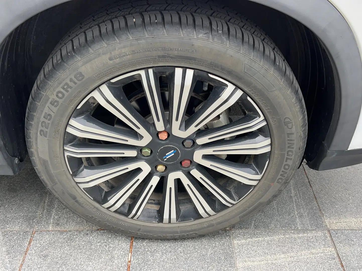 CHANGAN OSHAN X5 2021 1.6L CVT Luxury Model — миниатюра 6
