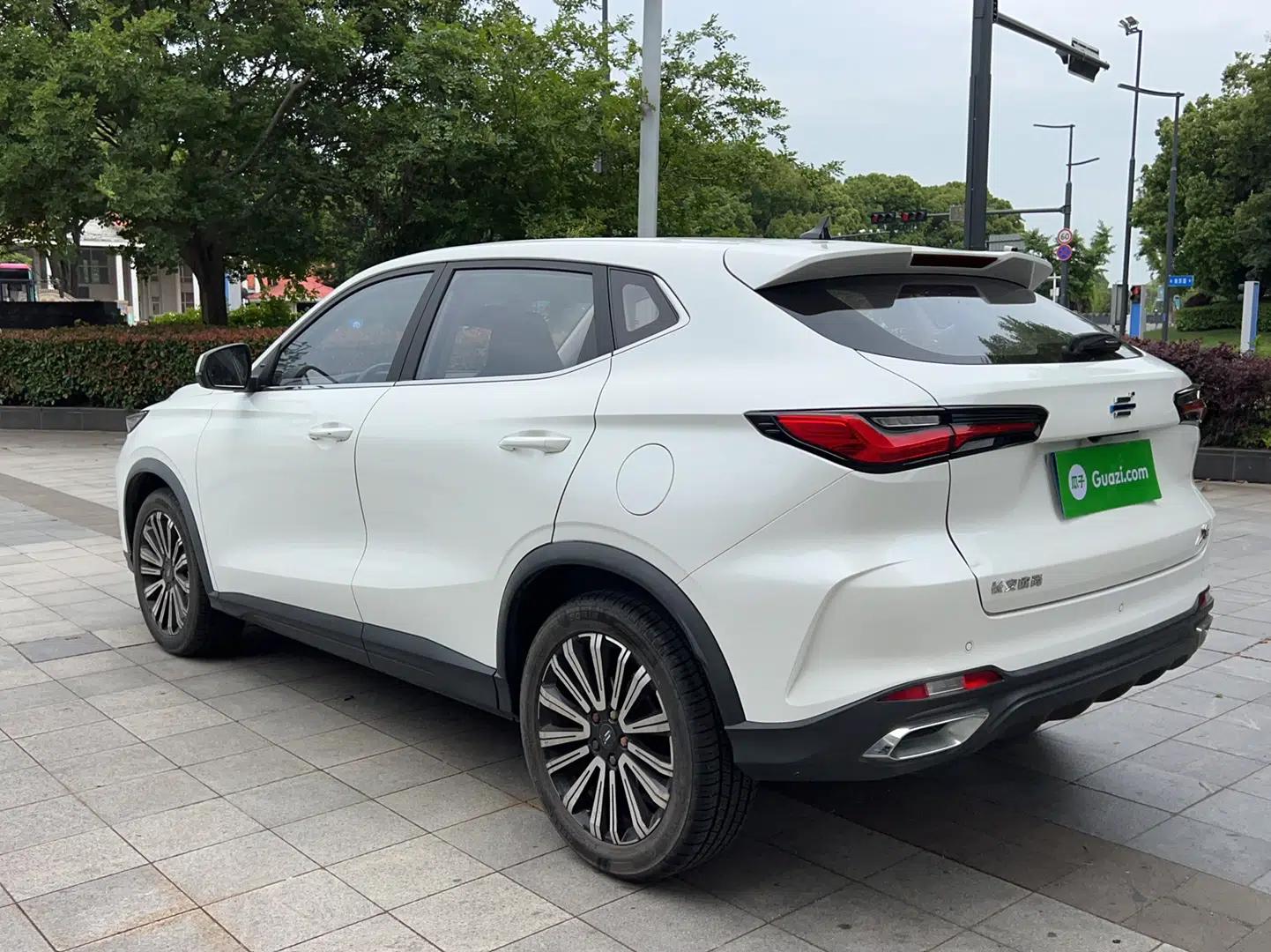 CHANGAN OSHAN X5 2021 1.6L CVT Luxury Model — миниатюра 9