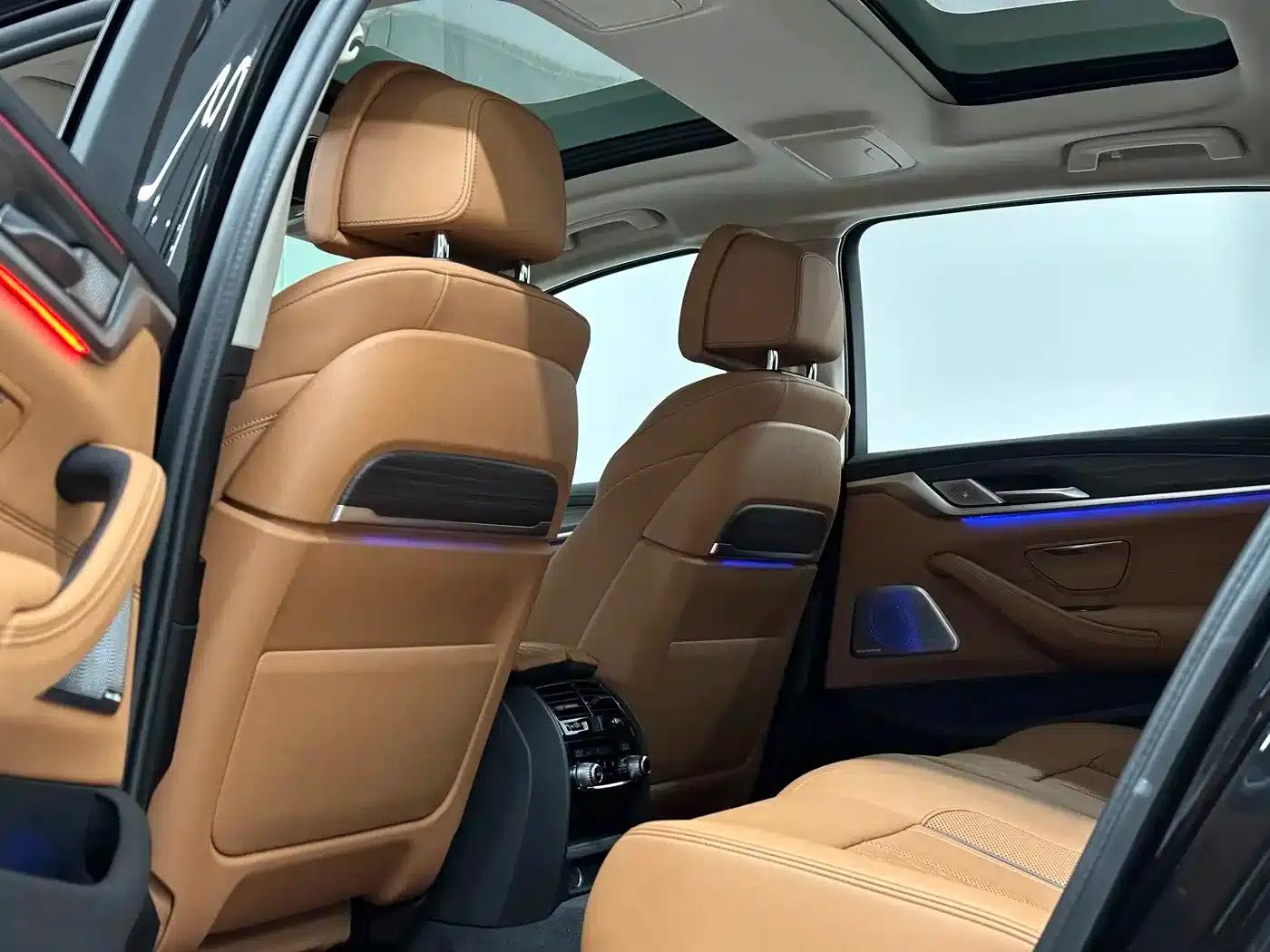 BMW 5 Series 2022 Facelift 530Li Luxury Package — миниатюра 8