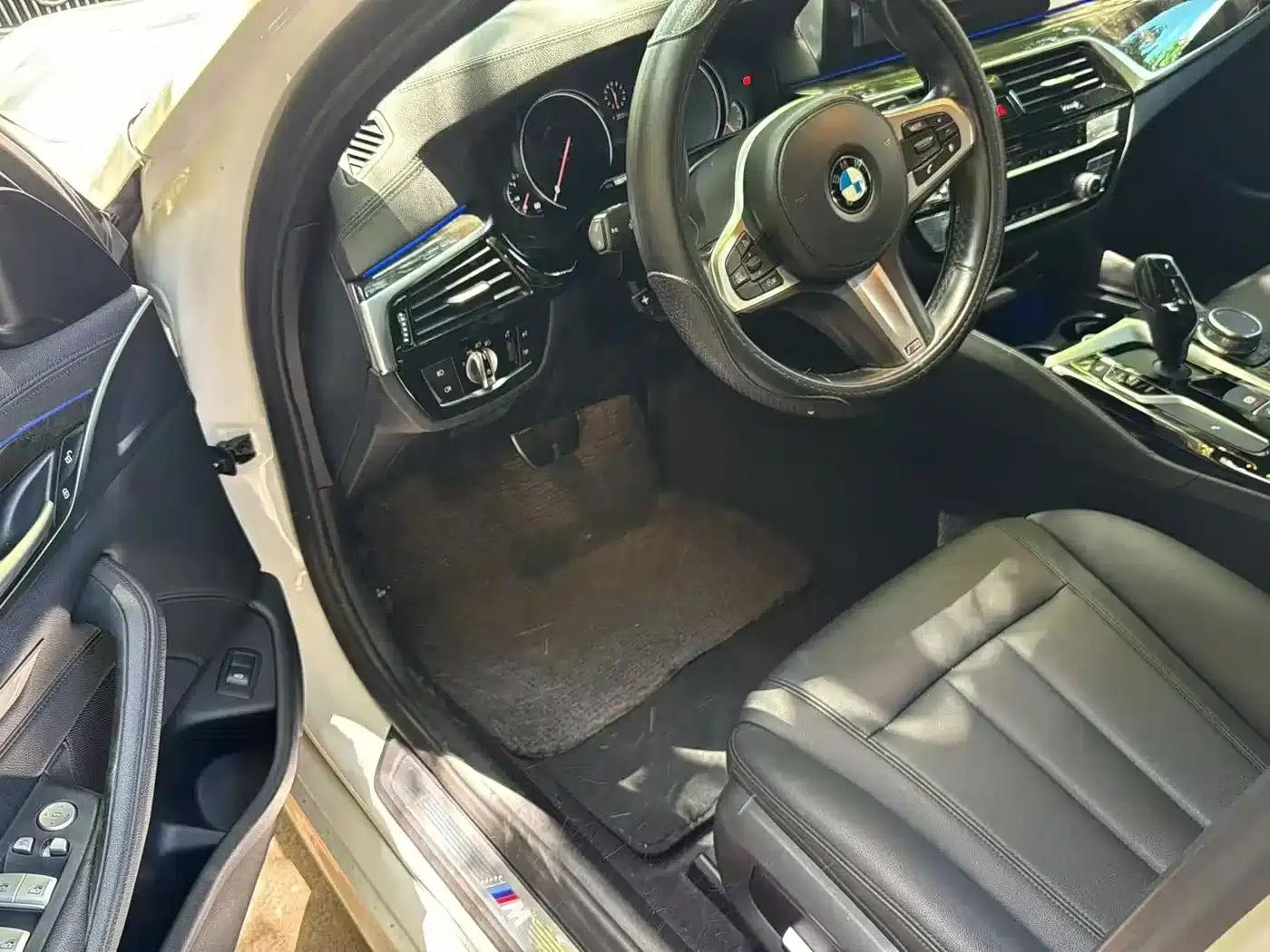 2018 BMW 5 Series 525Li M Sport Package — миниатюра 5