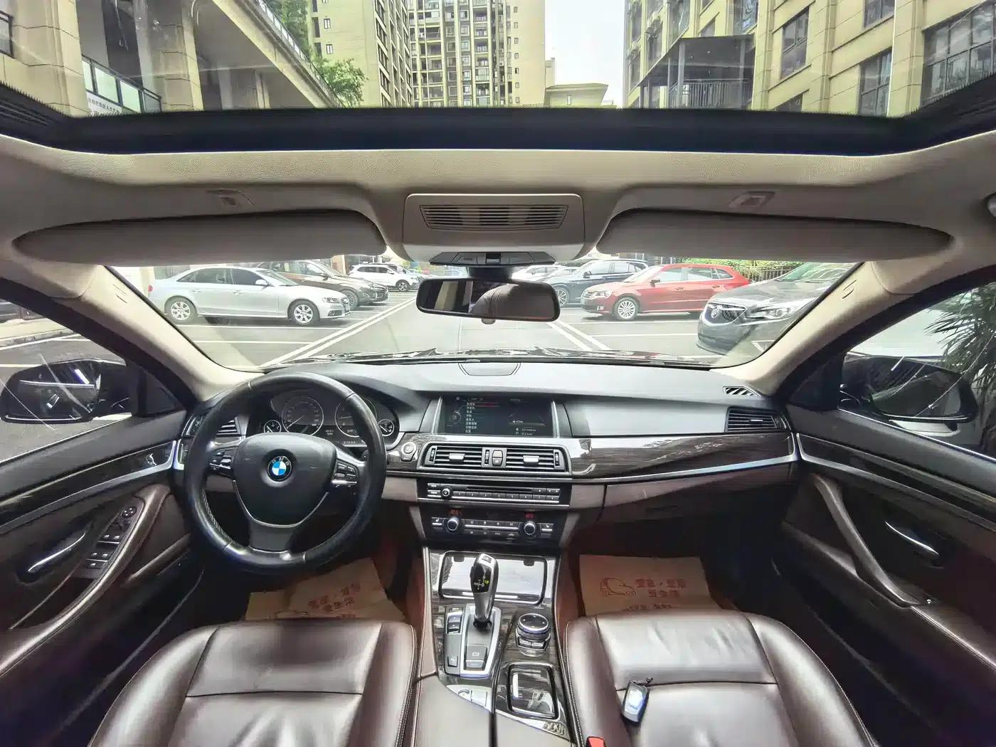 2014 BMW 5 Series 525Li Luxury Design Package — миниатюра 8