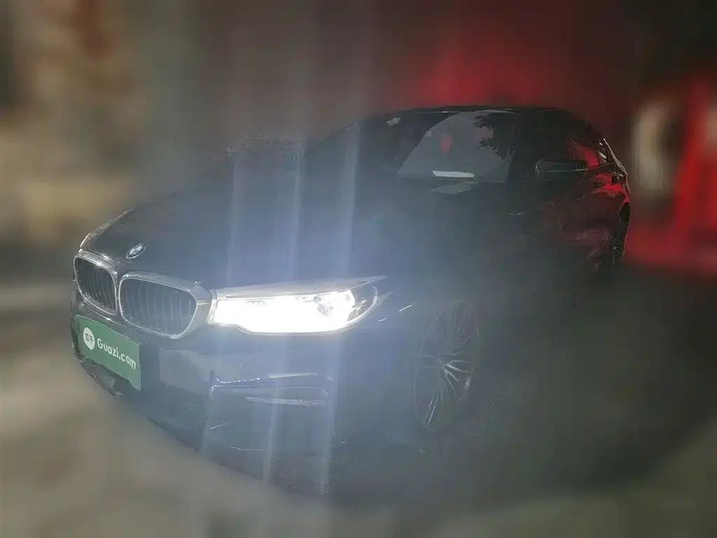 2018 BMW 5 Series 530Li Luxury M Sport Package — миниатюра 2