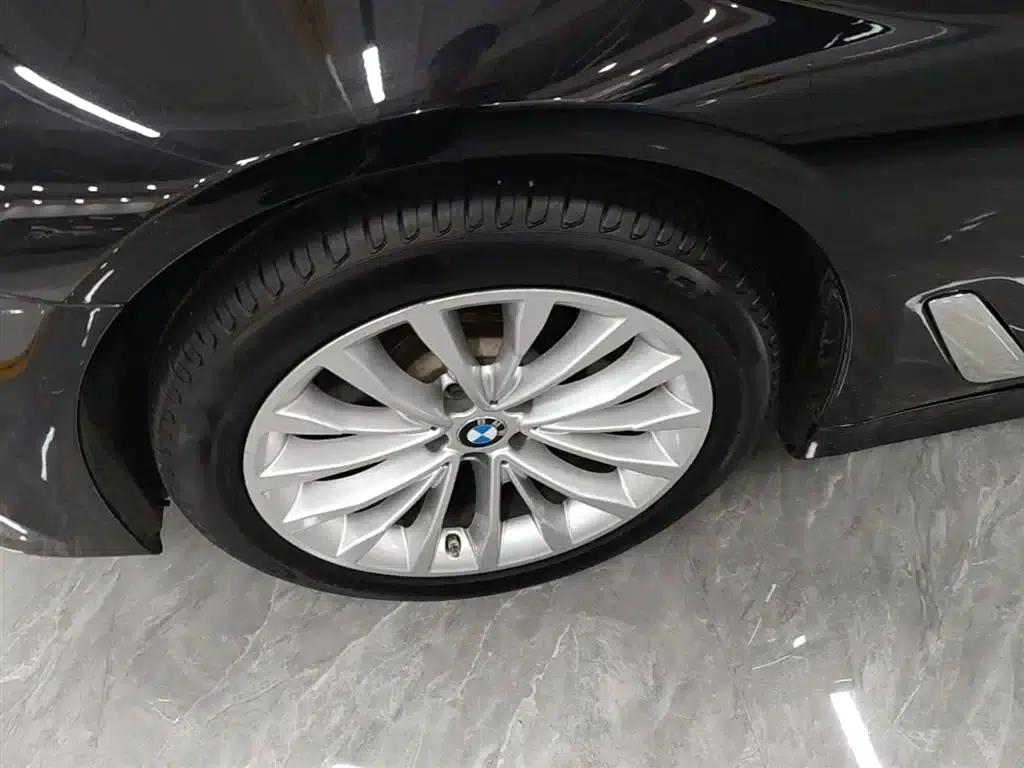 BMW 5 Series 2020 530Li Luxury Package — миниатюра 23