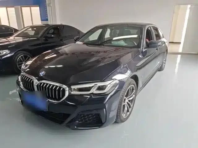 BMW 5 Series 2022 Facelift II 525Li M Sport Package