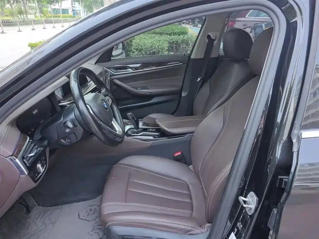 2020 BMW 5 Series 525Li Luxury Package — миниатюра 15