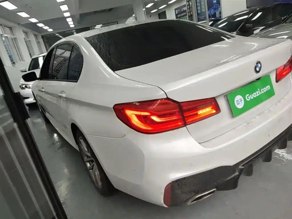 2018 BMW 5 Series 525Li M Sport Package — миниатюра 5