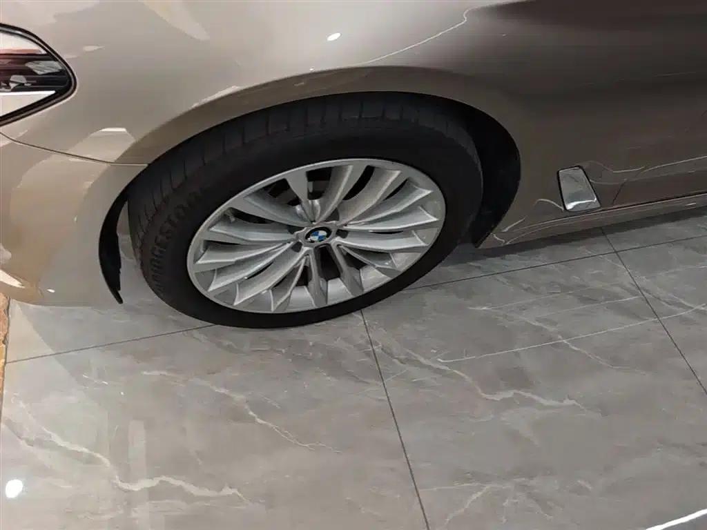 BMW 5 Series 2020 530Li Leading Luxury Package — миниатюра 23