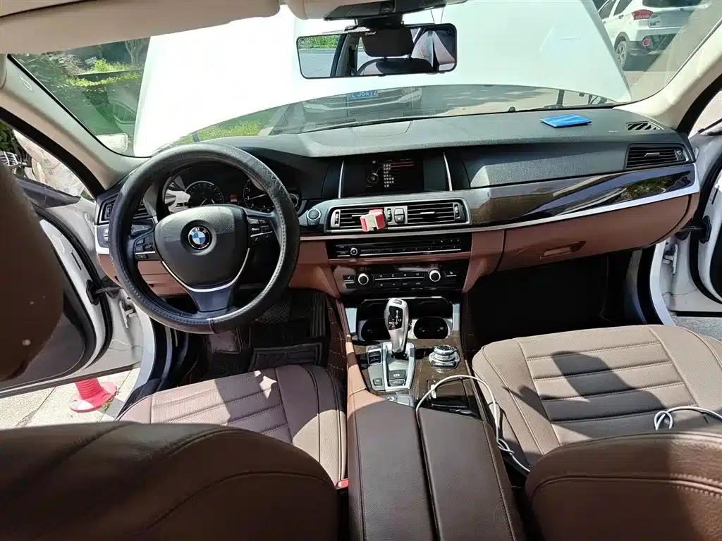 BMW 5 Series 2017 525Li Leading Edition — миниатюра 13