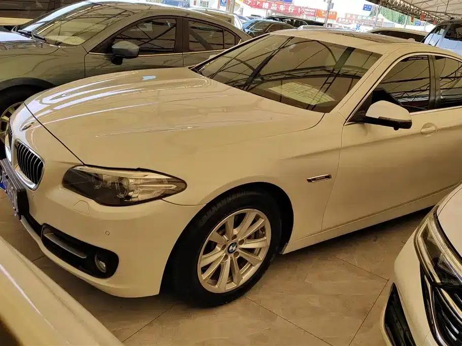 2014 BMW 5 Series Imported Model 520i Elegant Edition — миниатюра 1