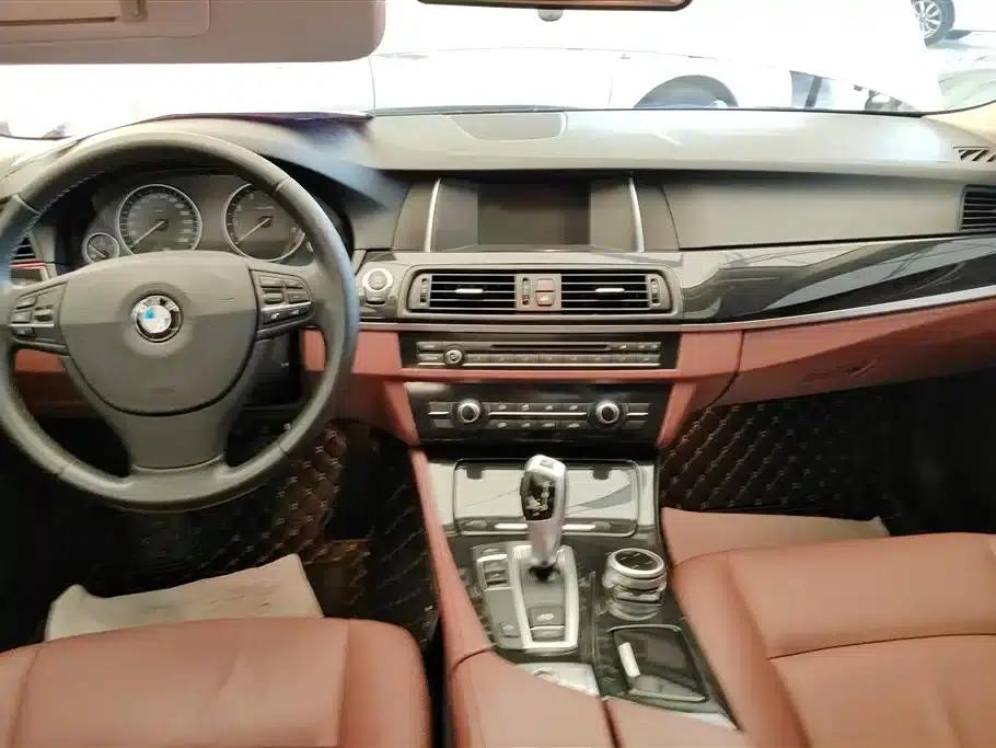 2014 BMW 5 Series Imported Model 520i Elegant Edition — миниатюра 12