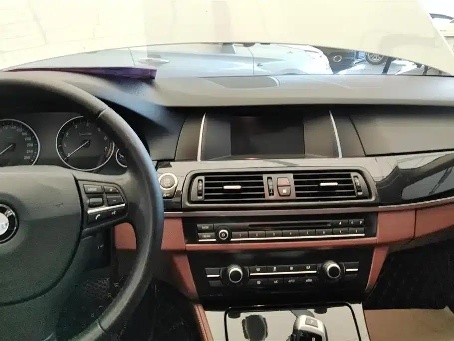 2014 BMW 5 Series Imported Model 520i Elegant Edition — миниатюра 13