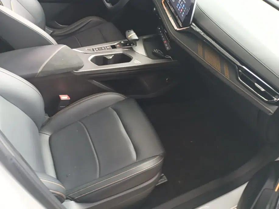 CHANGAN OSHAN X5 PLUS 2023 Revised 1.5T DCT Excellence Edition — миниатюра 23