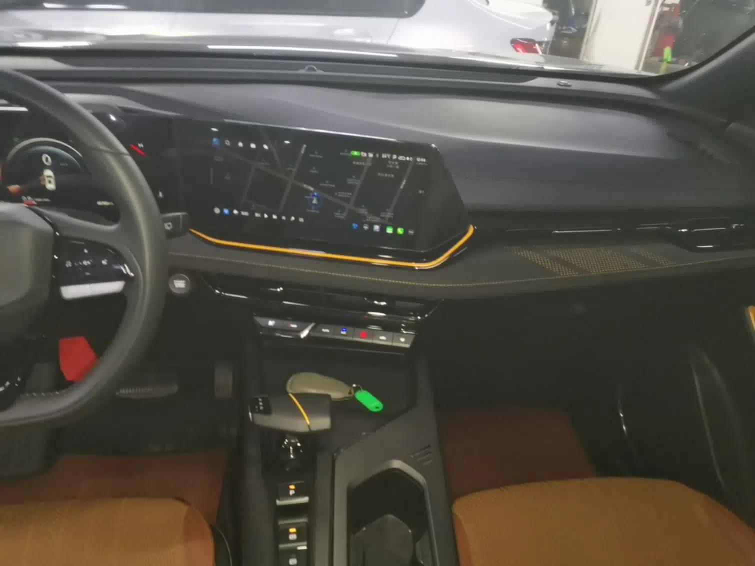 CHANGAN OSHAN X5 PLUS 2023 1.5T DCT Excellence Edition — миниатюра 16