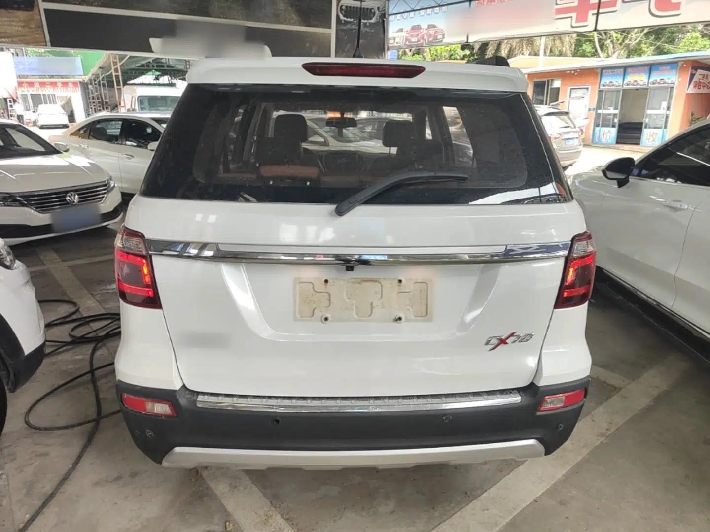 CHANGAN OSHAN CX70 2018 CX70T 1.5T Automatic Tianqing Edition — миниатюра 5