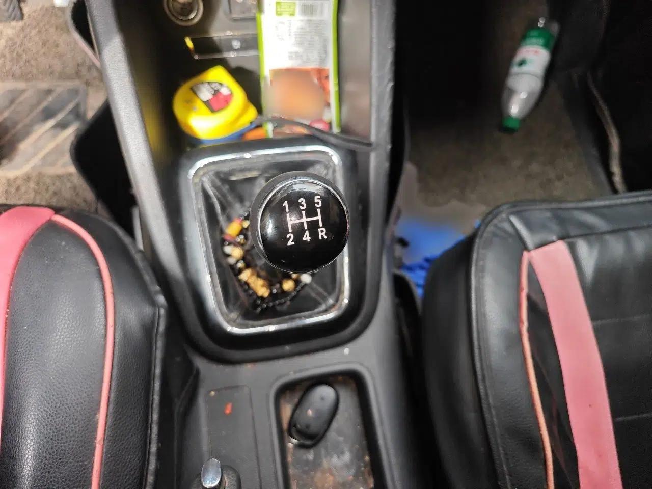CHANGAN OSHAN CX70 2016 1.6L Manual Luxury Model — миниатюра 13
