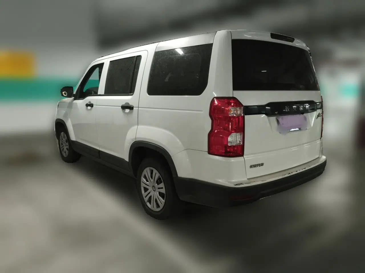 CHANGAN OSHAN X70A 2022 1.5L Manual Base Version — миниатюра 4