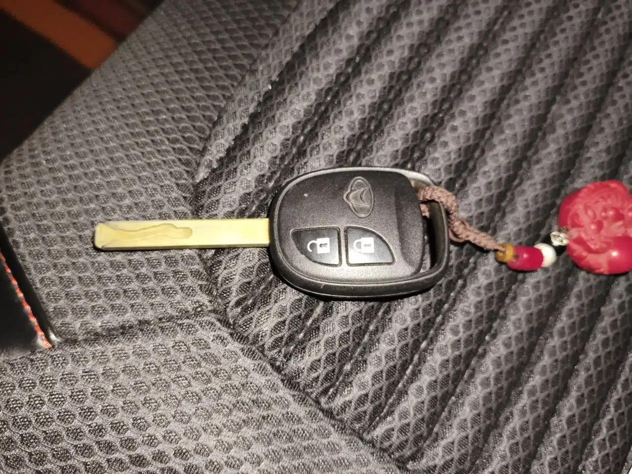 CHANGAN OSHAN X70A 2022 1.5L Manual Base Version — миниатюра 9