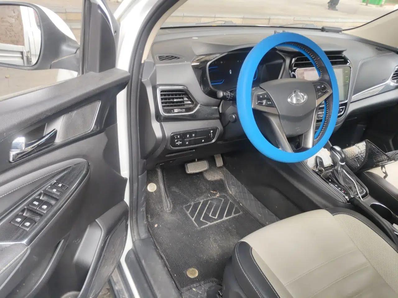 CHANGAN OSHAN A800 2017 1.5T Automatic Luxury Model — миниатюра 17
