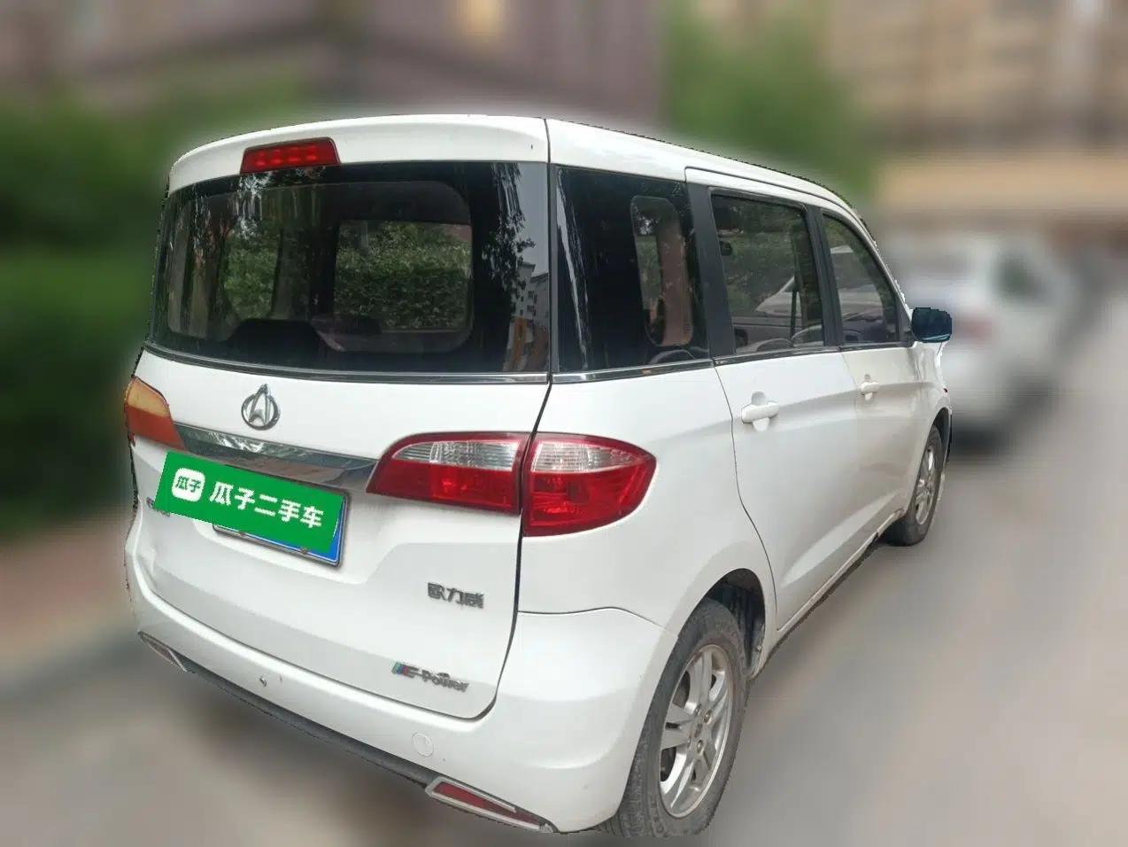 CHANGAN OSHAN Olisway 2013 1.2L Manual Elite Model — миниатюра 6