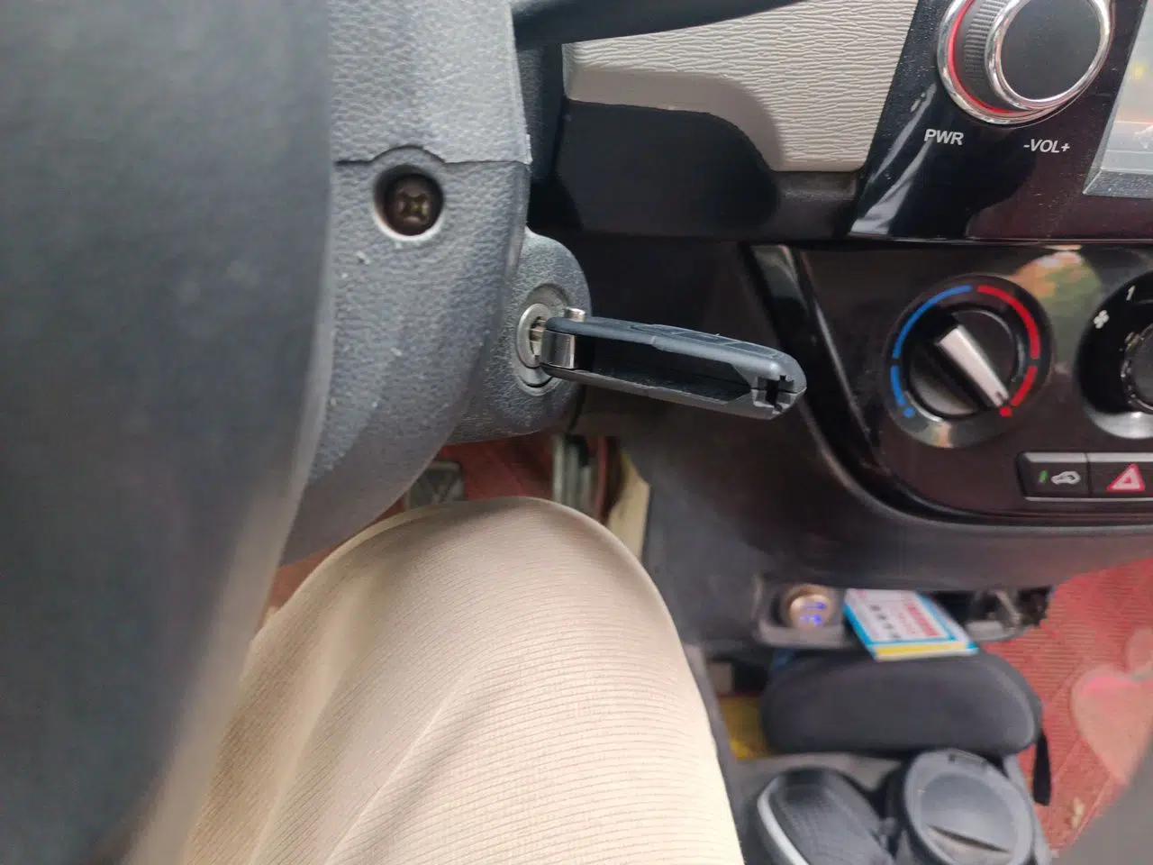 CHANGAN OSHAN Olisway 2013 1.2L Manual Elite Model — миниатюра 9