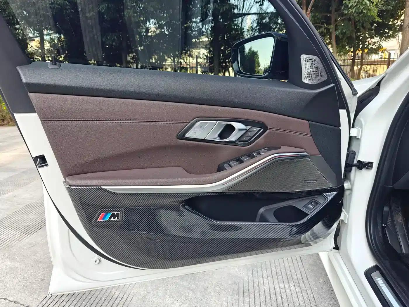 2021 BMW 3 Series 325Li M Sport Shadow Edition — миниатюра 5