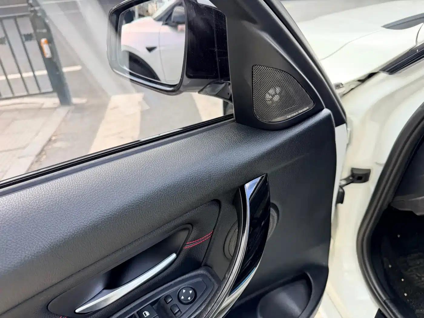 2015 BMW 3 Series 328i xDrive Sport Design Package — миниатюра 9