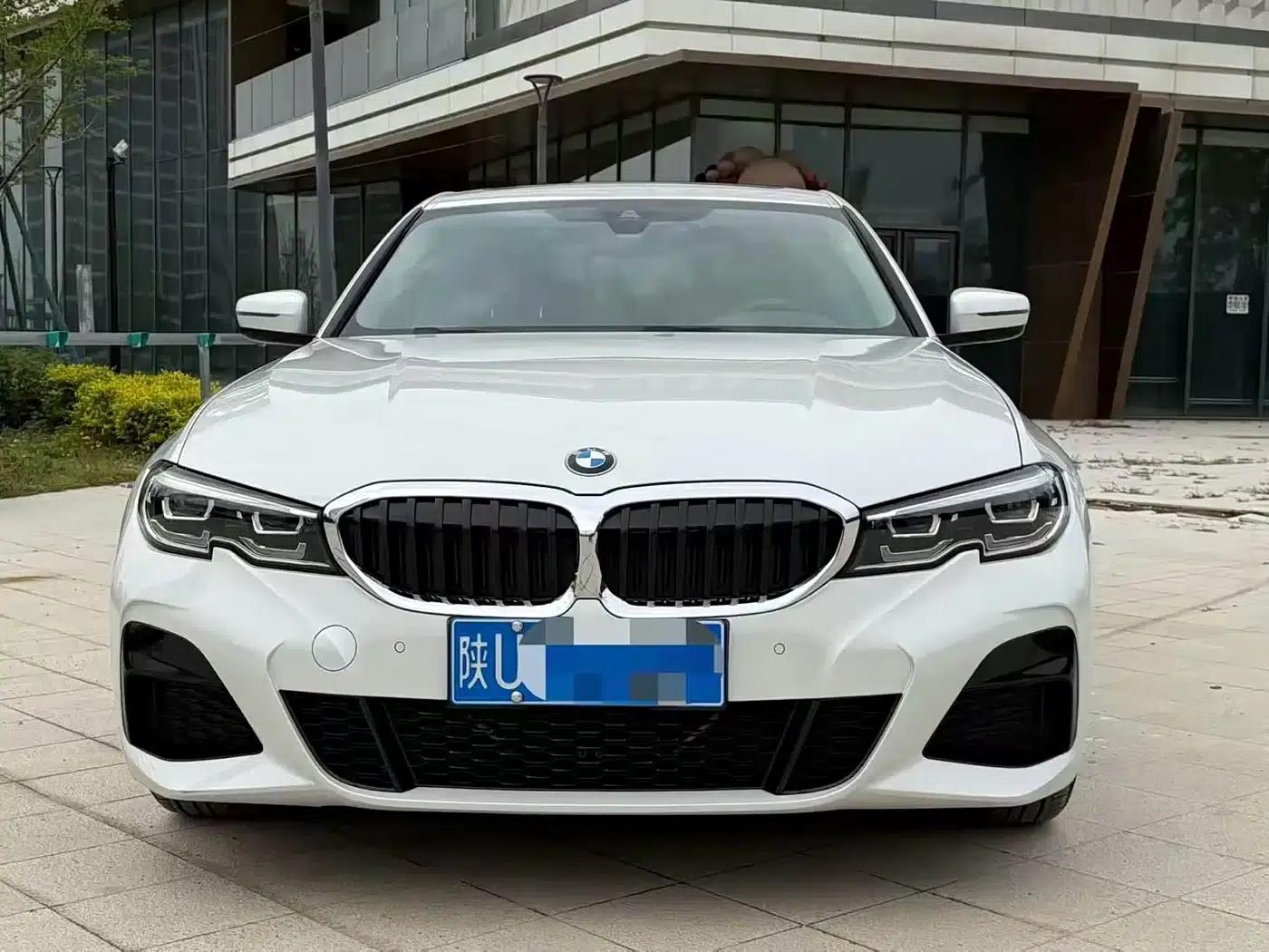 2022 BMW 3 Series 325Li M Sport Package — миниатюра 2