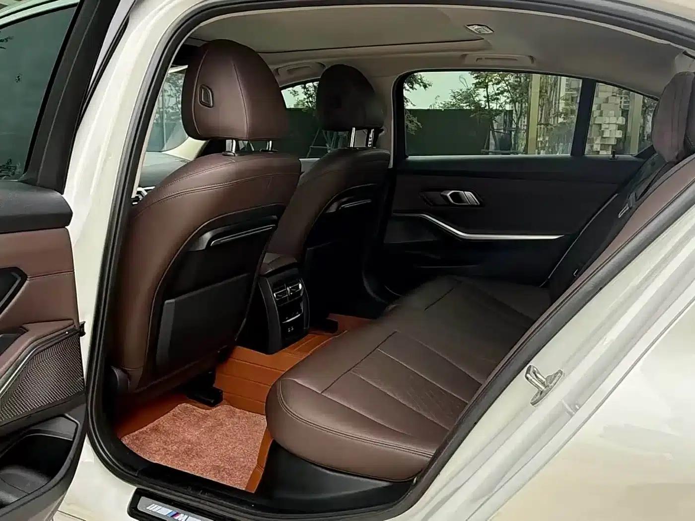 2022 BMW 3 Series 325Li M Sport Package — миниатюра 6