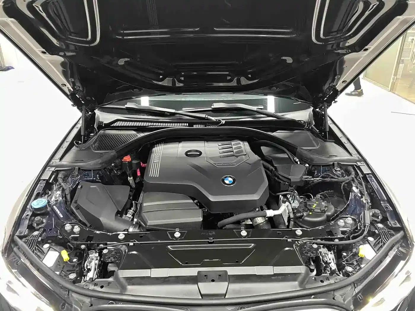 2023 BMW 3 Series 320Li M Sport Package — миниатюра 17