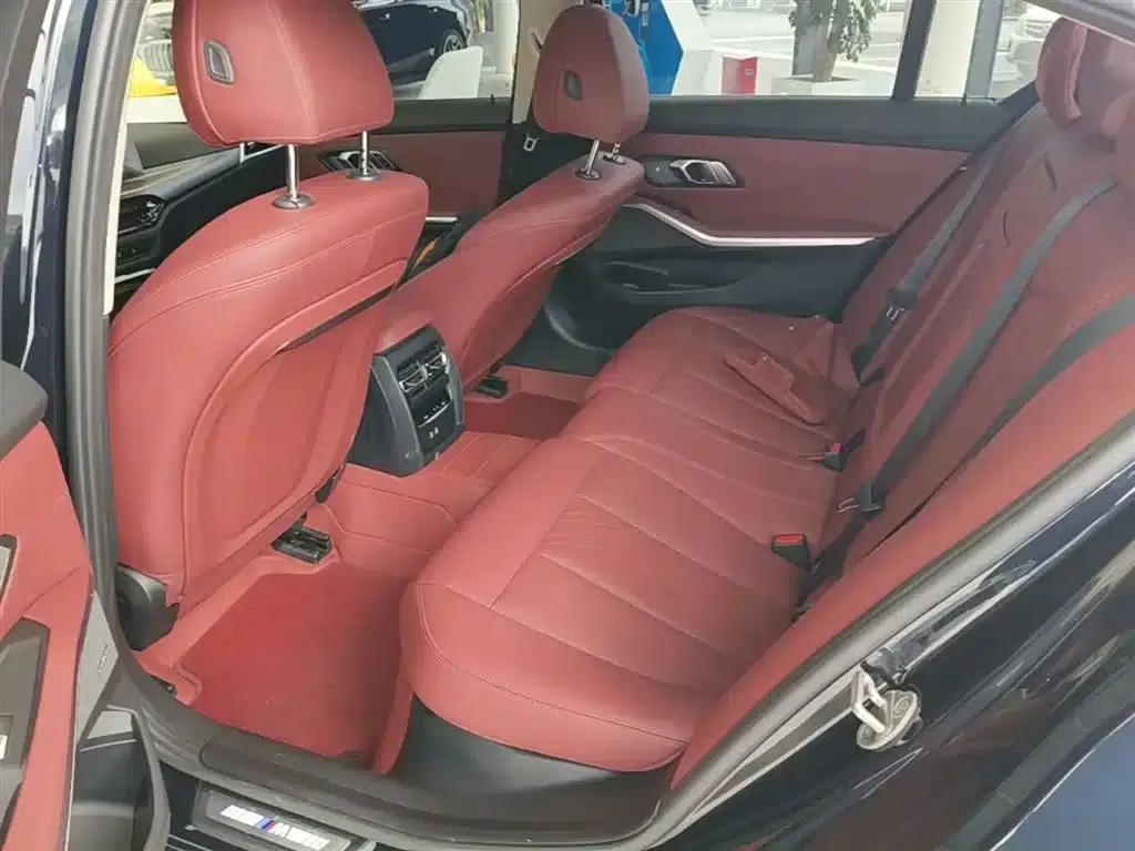 2025 BMW 3 Series 330Li M Sport Shadow Edition — миниатюра 17