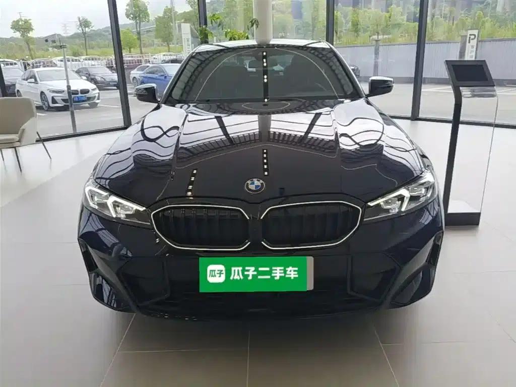 2025 BMW 3 Series 330Li M Sport Shadow Edition — миниатюра 3