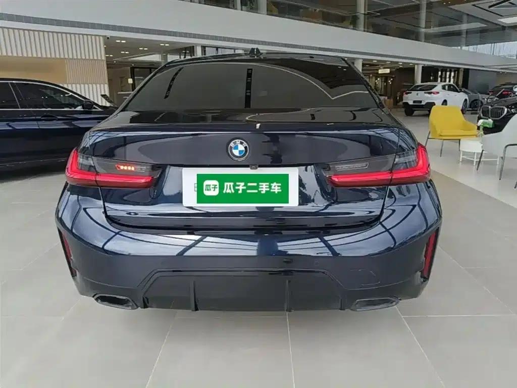 2025 BMW 3 Series 330Li M Sport Shadow Edition — миниатюра 6
