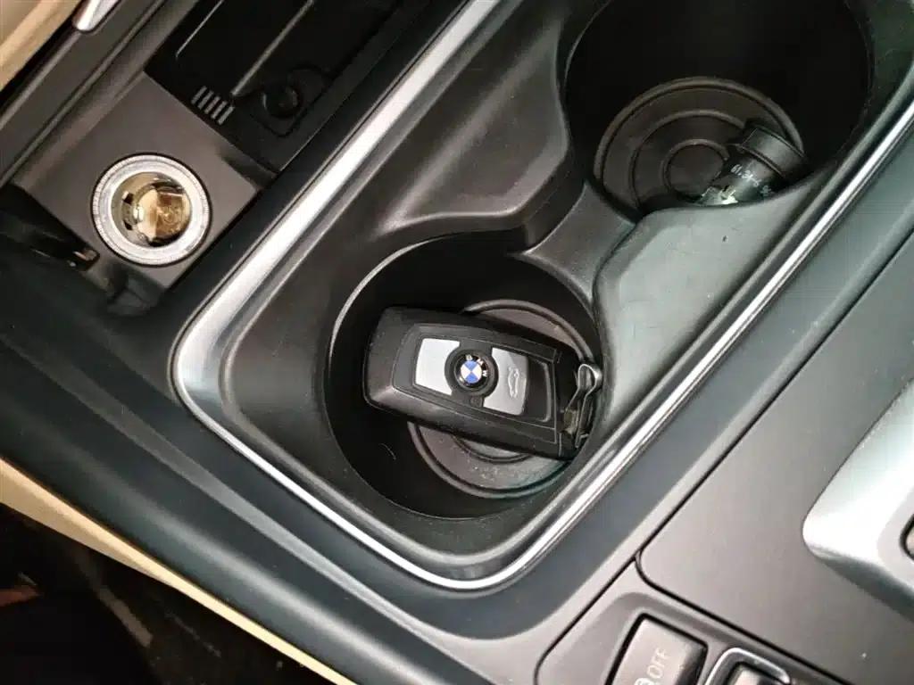 BMW 3 Series 2014 320Li Fashion Edition — миниатюра 9